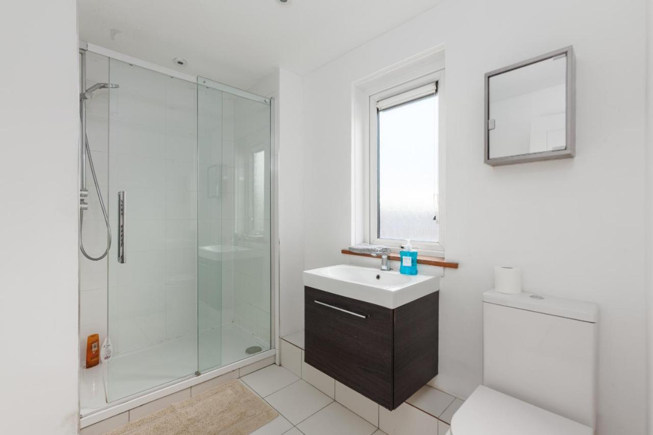 White City Apartment Londra Dış mekan fotoğraf